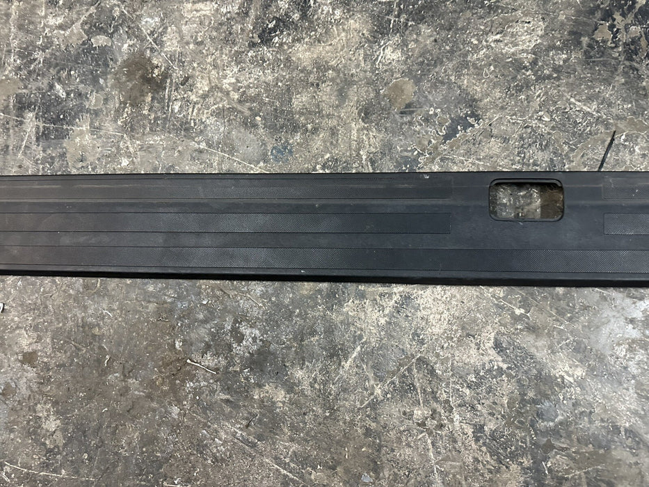 2017-2022 FORD F250 F350 DRIVER LEFT TOP BED TRIM COVER PANELS ~BROKEN TABS~