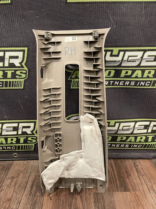 2017-2019 FORD F250 F350 F450 LIMITED LIGHT GRAY LEFT UPPER B PILLAR OEM *SCUFFS
