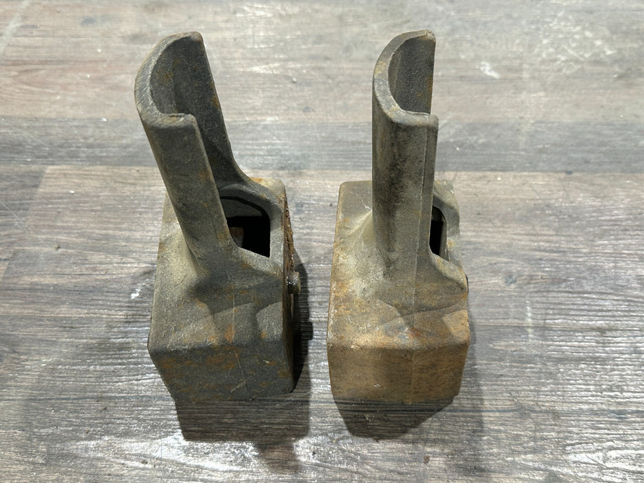 2017-2019 FORD F250 F350 F450 LEFT RIGHT SUSPENSION SPACERS OEM