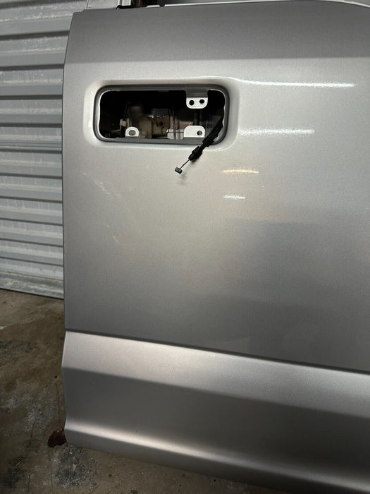 2017-2019 FORD F250 F350 F450 FRONT RIGHT DOOR SHELL OEM (PAINT CODE:UX)