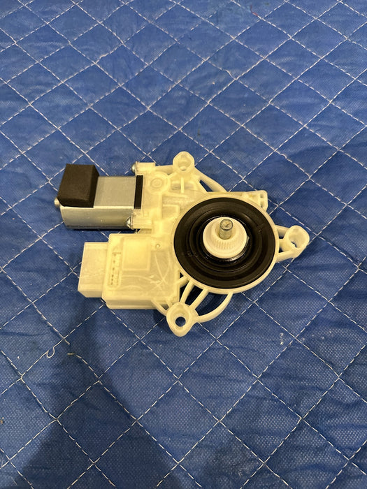 2024 BMW M3 M4 G80 G82 FRONT RIGHT WINDOW REGULATOR MOTOR OEM 5A5C892