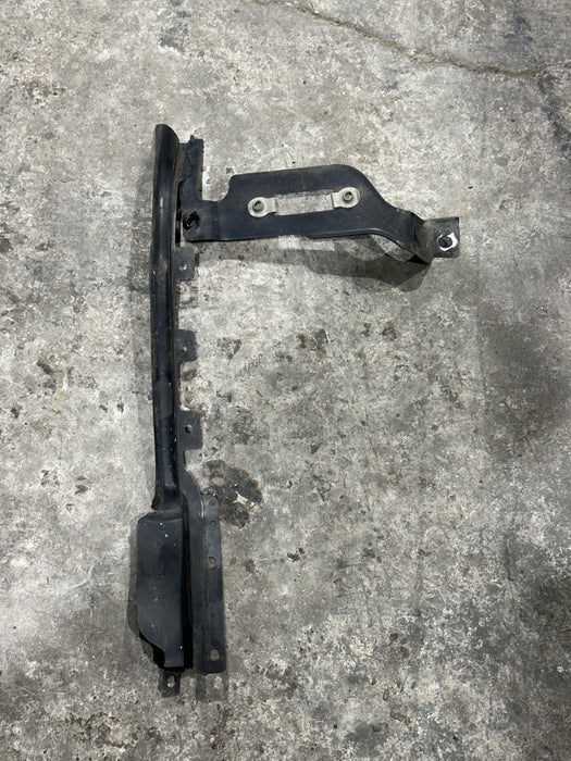 2020-2022 FORD F250 F350 FRONT BUMPER LEFT MOUNTING BRACKET OEM LC3B17755AB
