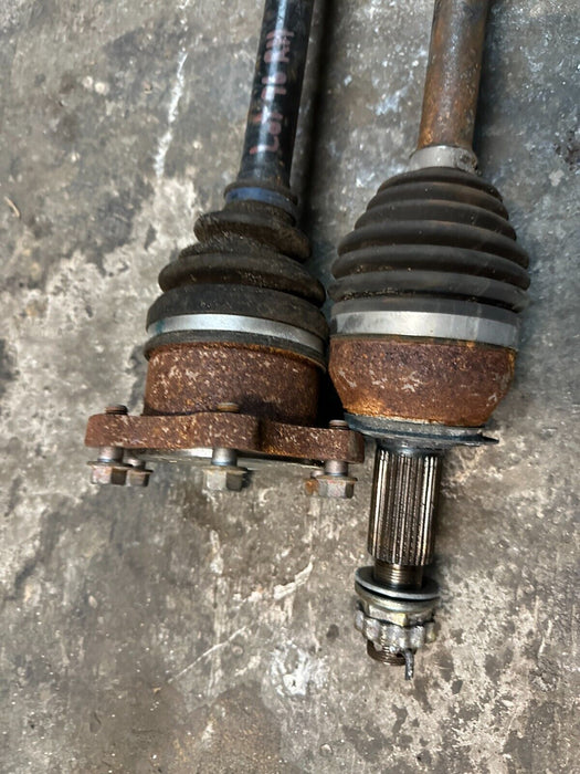 2015 NISSAN 370Z CONVERTIBLE REAR RIGHT LEFT & RIGHT AXLES SHAFT PAIR OEM