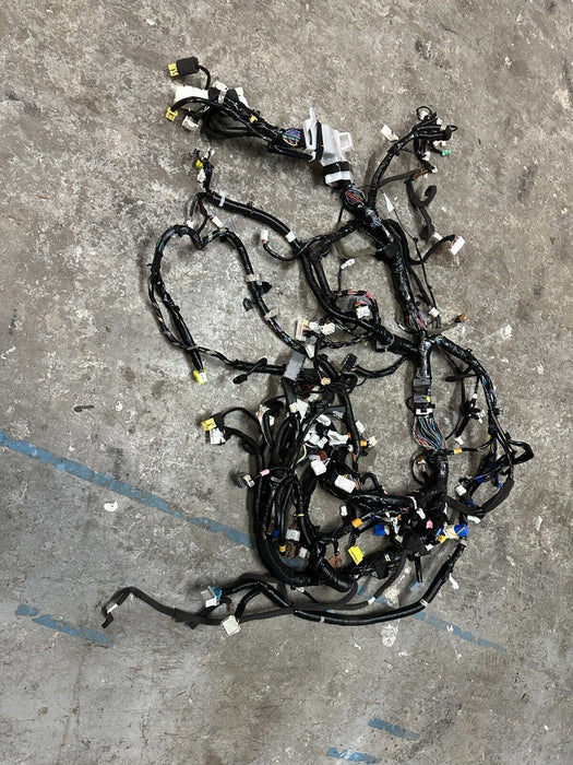 2016 2017 NISSAN TITAN XD PRO-4X FRONT MAIN DASHBOARD DASH HARNESS 24010-EZ04A