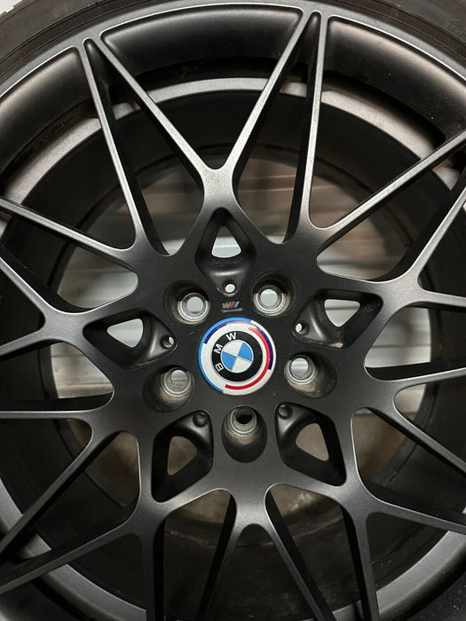 2015-2020 BMW M4 F82 REAR WHEEL RIM TIRE 10X20 666M 285/30R20 2287501 ~READ~