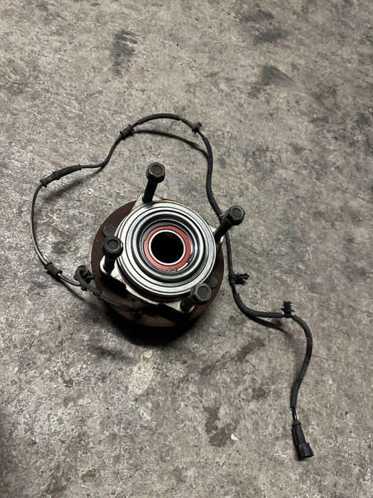 2022 FORD F250 F350 FRONT PASSENGER RIGHT AUTO LOCK WHEEL HUB ASSEMBLY 40K OEM