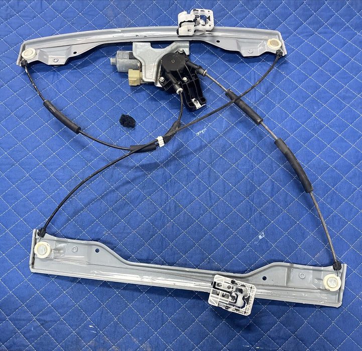 2017-2019 FORD F250 F350 CREW CAB FRONT RIGHT DOOR WINDOW MOTOR REGULATOR OEM