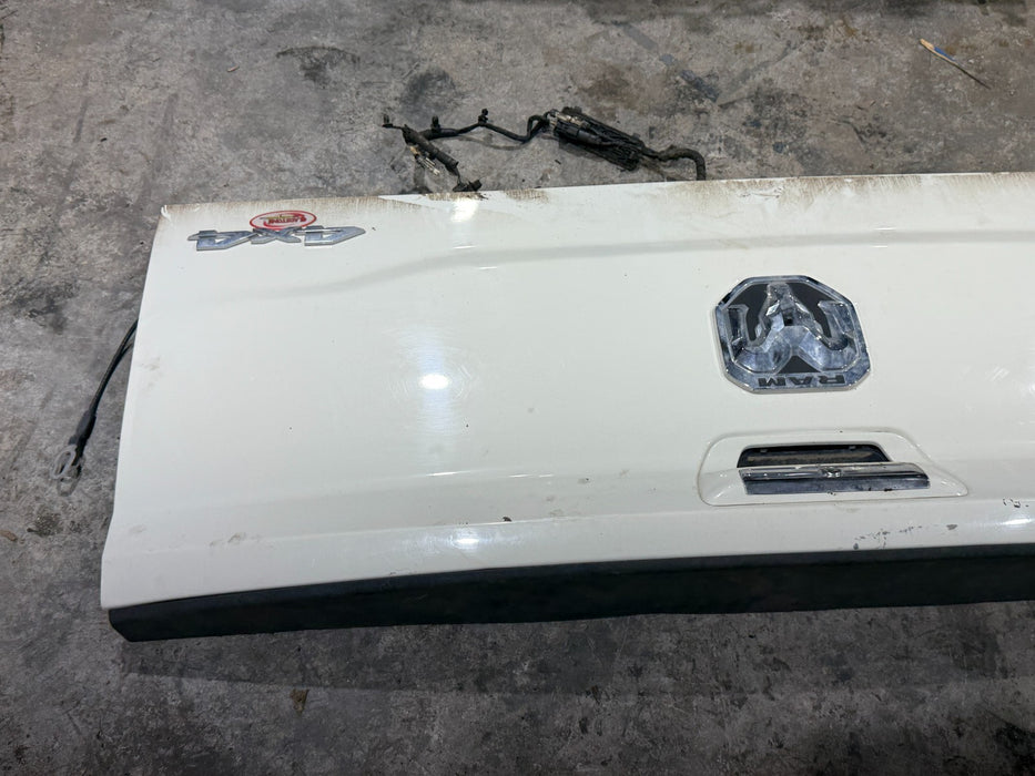 2019 - 2024 RAM 2500 3500 LIMITED LONGHORN TAIL GATE WHITE