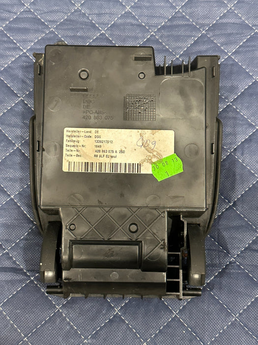2014 AUDI R8 CENTER CONSOLE LEATHER STORAGE COMPARTMENT OEM 420 863 075 B ~FLAW~