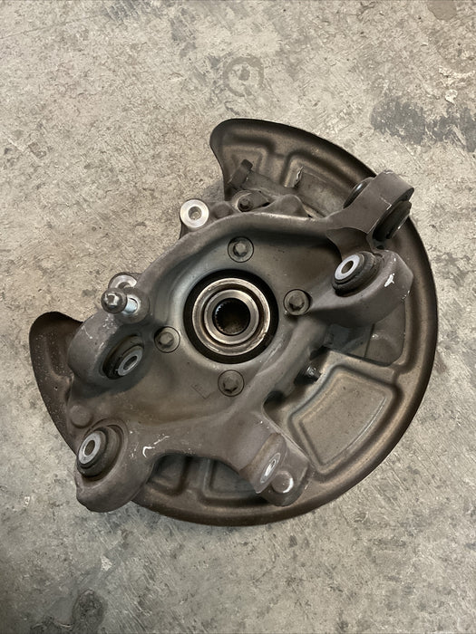 2017 MERCEDES C63 AMG OEM REAR LEFT SUSPENSION KNUCKLE A 205-350-15-14