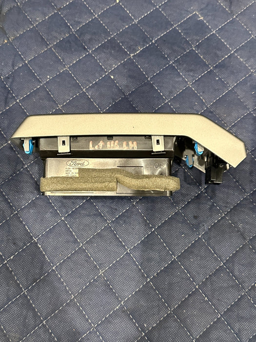 2017-2019 FORD F250 F350 DASH DASHBOARD LEFT AIR VENT OEM