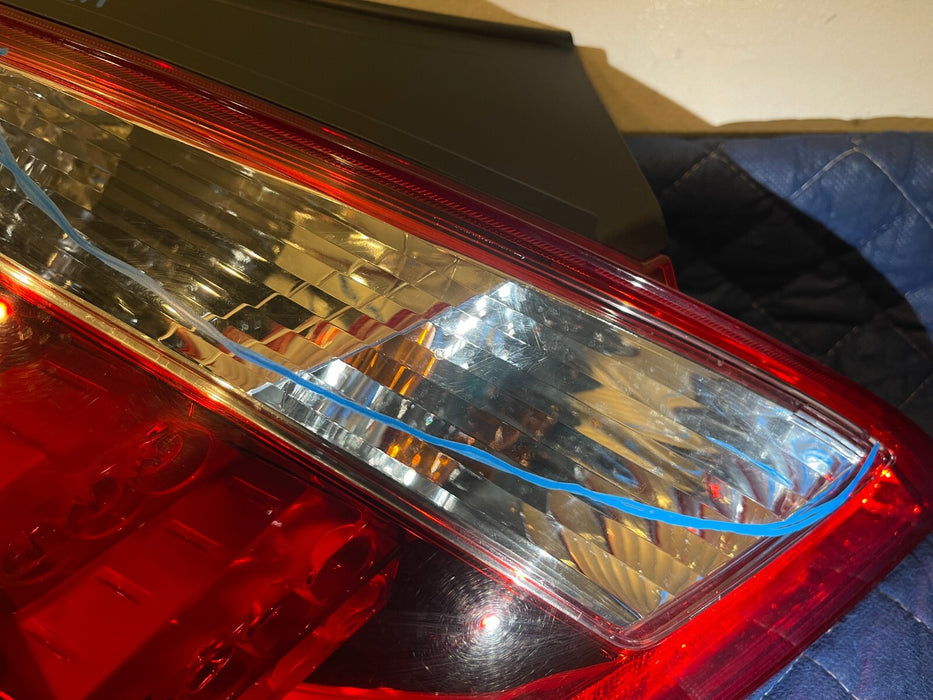 2015 NISSAN 370Z NISMO DRIVER LEFT REAR TAIL LIGHT OEM L 77 *WATER SPOTS*