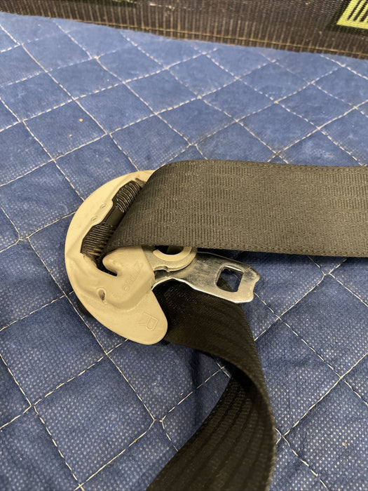 2014 TOYOTA PRIUS V FRONT RIGHT PASSENGER SEAT BELT SEATBELT BLACK OEM J082531