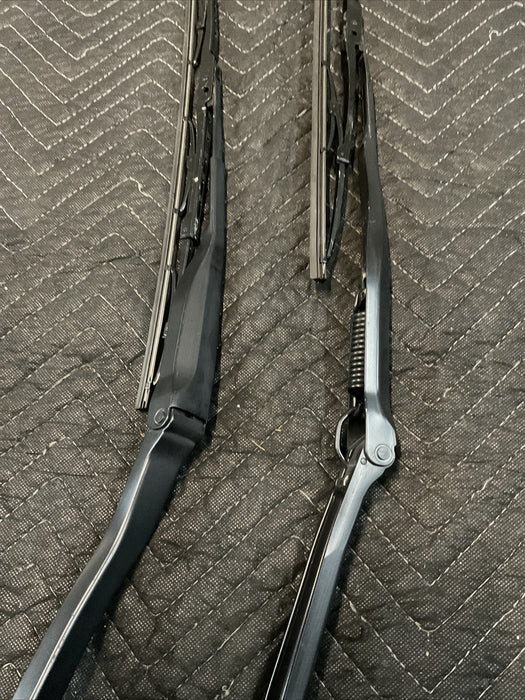 2014 NISSAN 370Z CONVERTIBLE WINDSHIELD WIPERS OEM 2009-2020