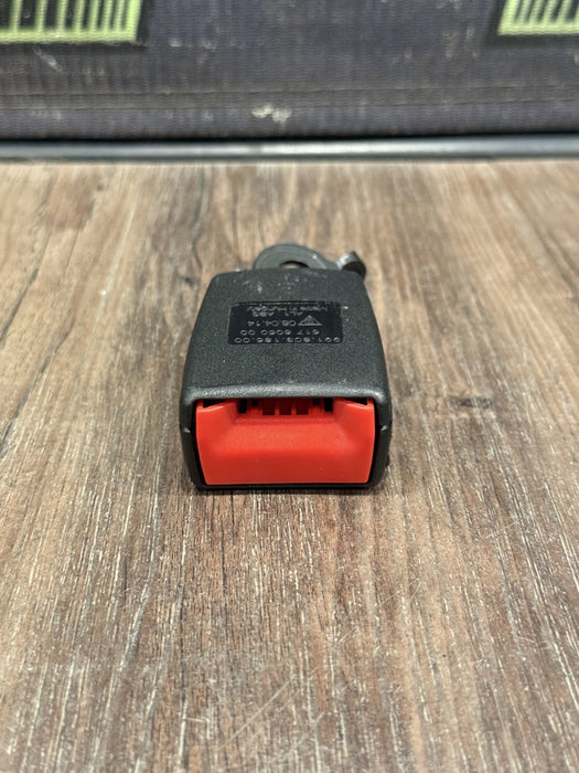 2014 PORSCHE 911 TURBO S 991 REAR RIGHT SEATBELT BUCKLE OEM 99180318600