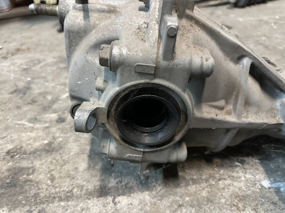 2016 INFINITI Q50 REAR AXEL DIFFERENTIAL OEM