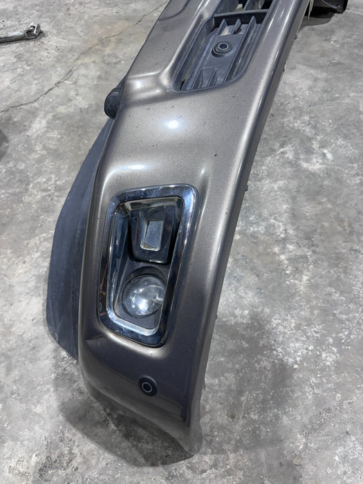 2017 NISSAN TITAN XD FRONT BUMPER WITH FOG LIGHTS OEM *SLIGHT DENT/WEAR 8-9*