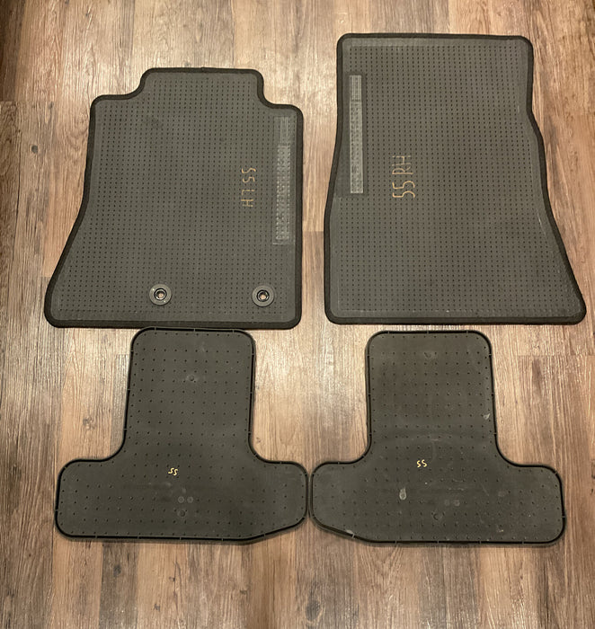 2017 FORD SHELBY GT350 BLACK FRONT AND REAR RUBER MATS (4) CARPET FLOOR MAT OEM