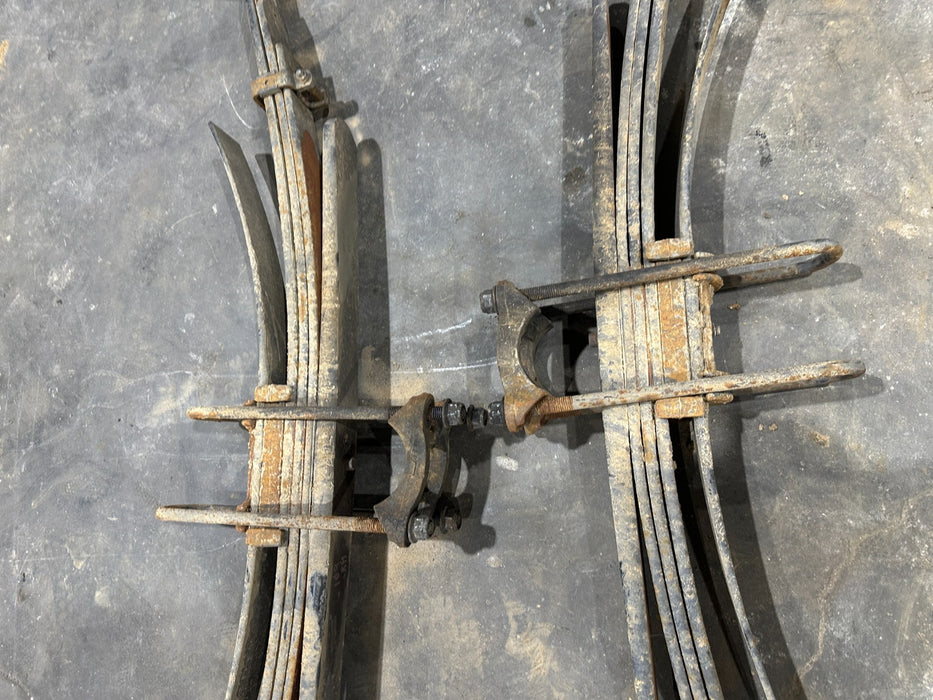 2017 FORD F350 REAR LEFT RIGHT LEAF SPRINGS  OEM HC3C5A975NH HC3C 5A975