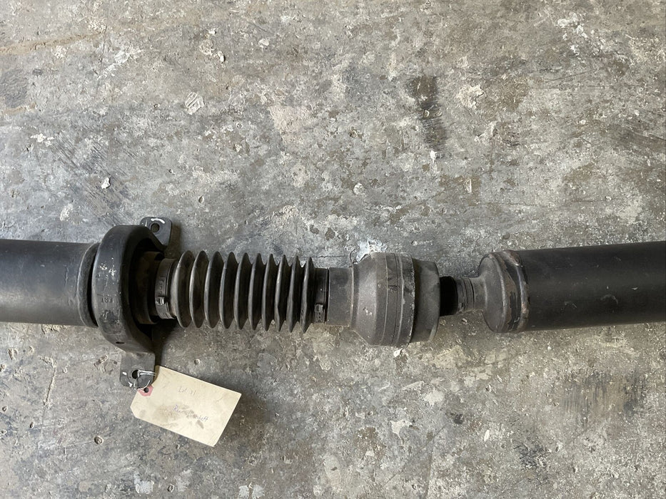 2016-2018 NISSAN TITAN XD 4X4 DIESEL DRIVE SHAFT 37300-EZ00D