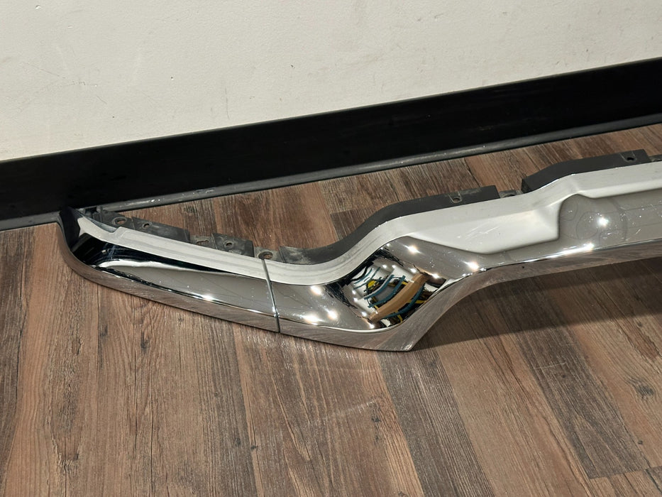 2022 DODGE RAM 2500 3500 UPPER GRILLE CHROME TRIM MOLDING OEM