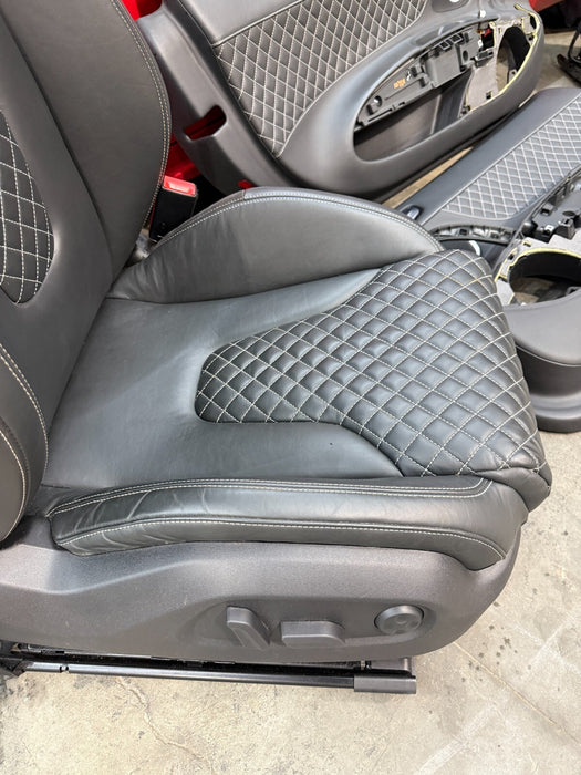 2014 AUDI R8 PLUS FRONT DIAMOND STITCHED SEATS W/ DOOR PANELS OEM 23K MILES