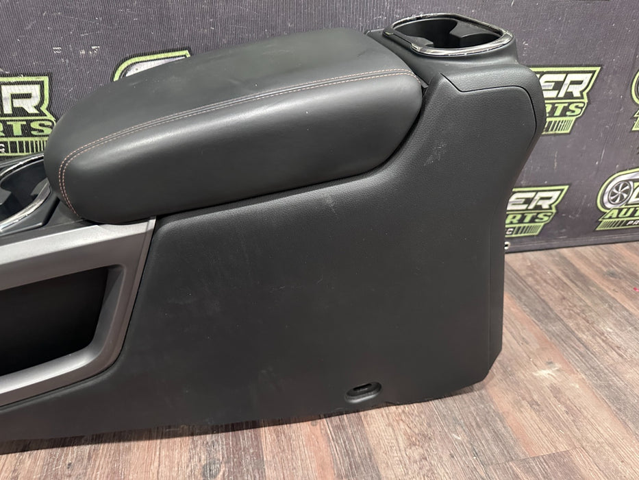 2017 NISSAN TITAN XD RESERVE BLACK LEATHER CENTER CONSOLE ASSEMBLY OEM *FLAW 14*