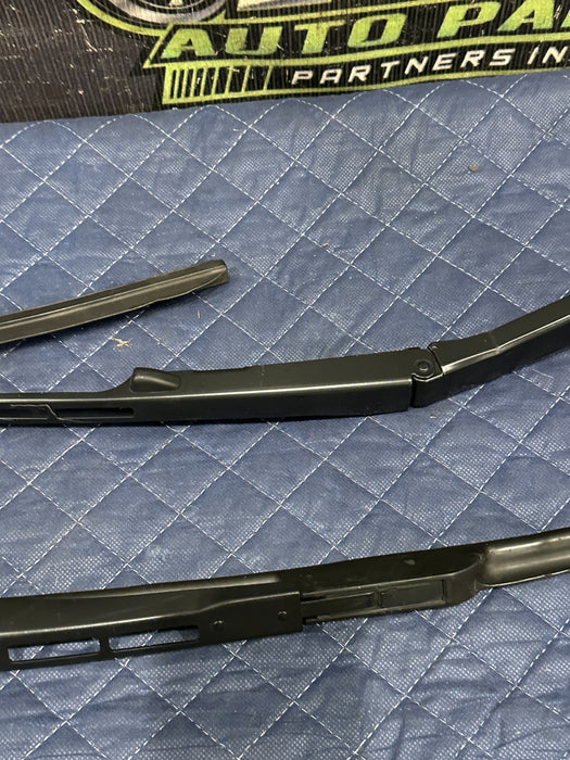 2015 JAGUAR F TYPE R FRONT LEFT & RIGHT WINDSHIELD WIPER ARM SET PAIR OEM