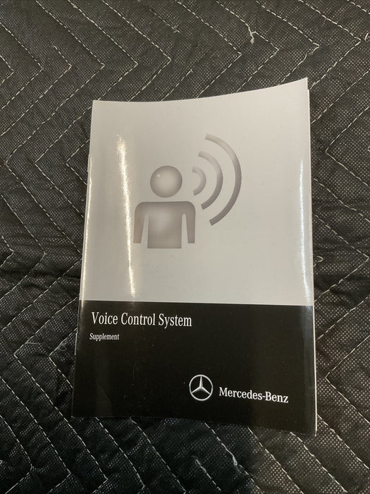 2017 MERCEDES-BENZ C63 AMG A205 OPERATOR & MAINTENANCE MANUALS W/ BAG OEM