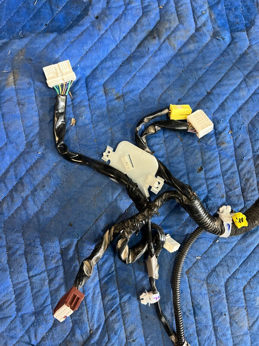 2016 2019 NISSAN TITAN XD LEFT DRIVER INTERIOR BODY CAB HARNESS OEM 24014 EZ20A