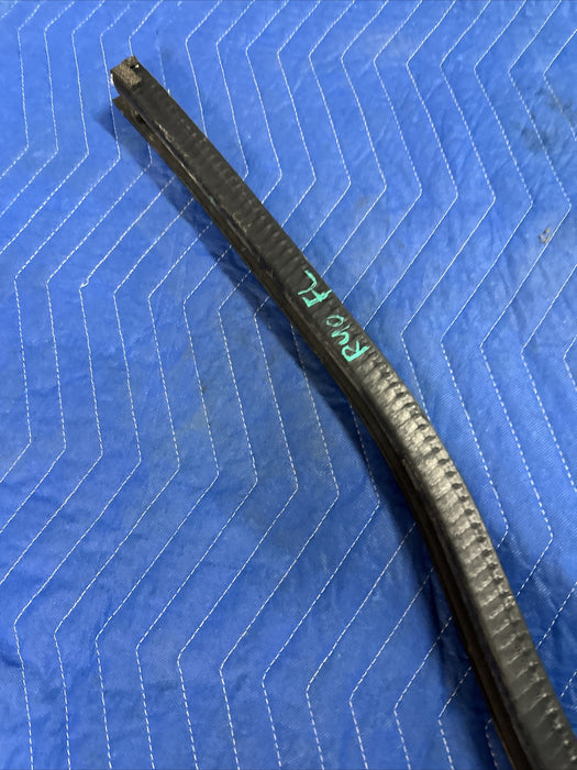 2018 2019 2020 FORD F250 F350 F450 FRONT LEFT WEATHER DOOR SEAL STRIP OEM