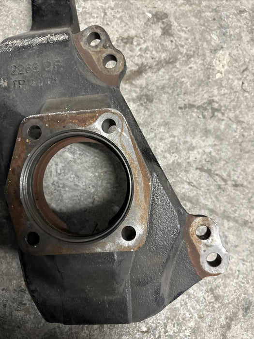 2020-2022 GMC SIERRA 2500 3500 DIESEL FRONT LEFT DRIVER SPINDLE KNUCKLE OEM 18K