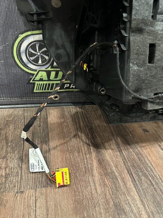 2021 AUDI R8 GLOVE BOX STORAGE COMPARTMENT ASSEMBLY OEM *FLAWS SEE PICS*