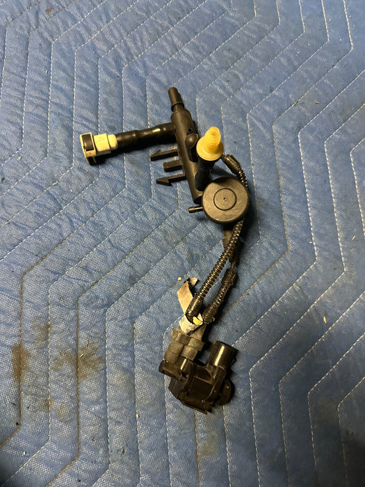 2017-2020 FORD F250 F350 F450 VACUUM HOSE OEM *HC3C-7A784-BA*