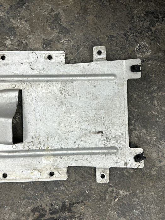 2014 AUDI R8 OEM CENTER UNDERBODY SKID PLATE SPLASH SHIELD PANEL 420 825 102 A