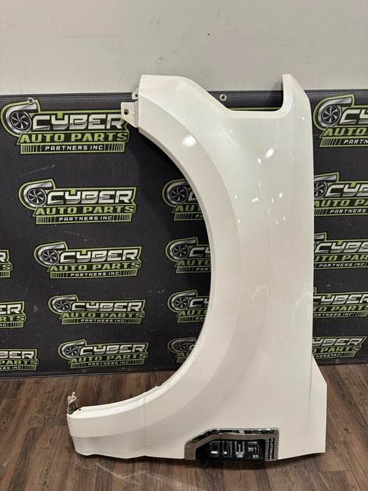 2017 2019 FORD F250 F350 FRONT LEFT FENDER OEM METALLIC WHITE (UG) *READ*