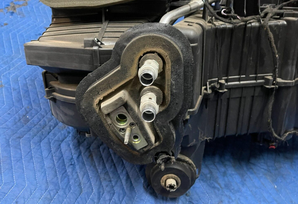 2017-2019 FORD F250 F350 DIESEL 6.7L HEATER CORE BOX HVAC OEM GL3H-19B555-FV