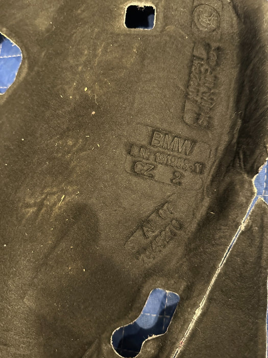 2024 BMW M3 M4 G80 G82 REAR WHEEL SOUND INSULATION OEM 7445270