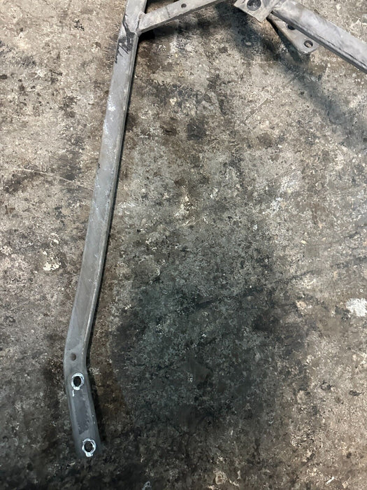 2020 BMW M4 REAR RIGHT SUSPENSION BRACKET OEM 67228464607