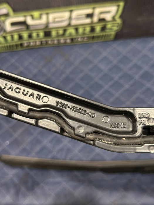 2015 JAGUAR F TYPE R FRONT LEFT & RIGHT WINDSHIELD WIPER ARM SET PAIR OEM