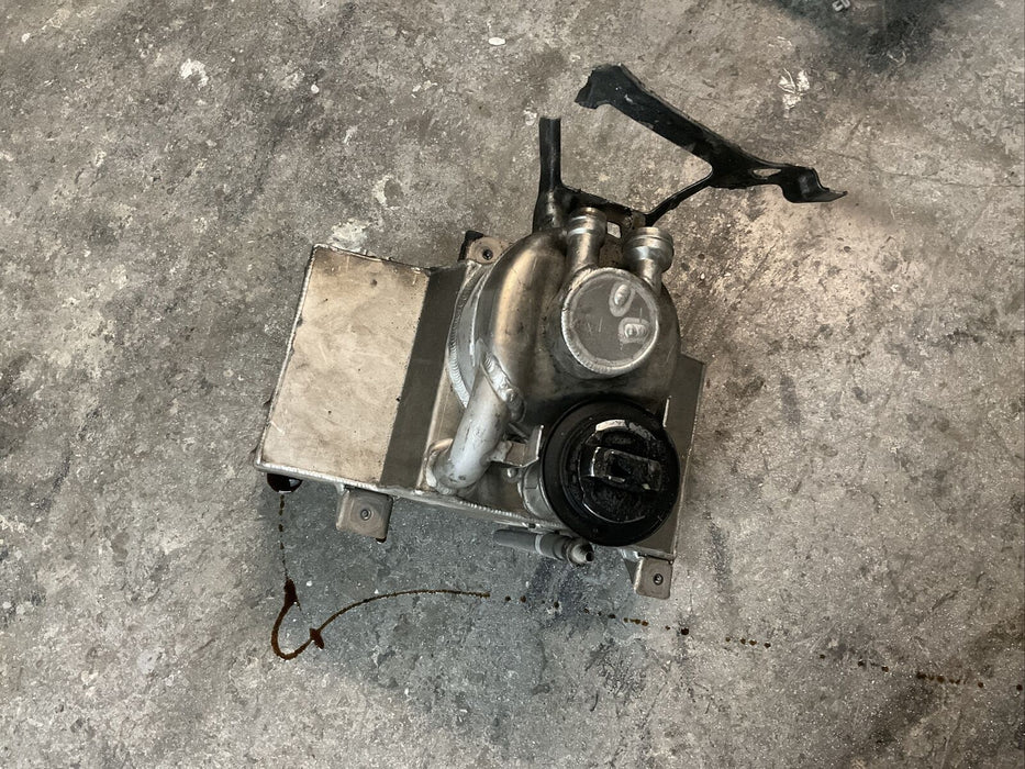 2017 AUDI R8 OEM OIL RESERVOIR TANK DRY SUMP CONTAINER 4S0115373F ~NO LEAKS~