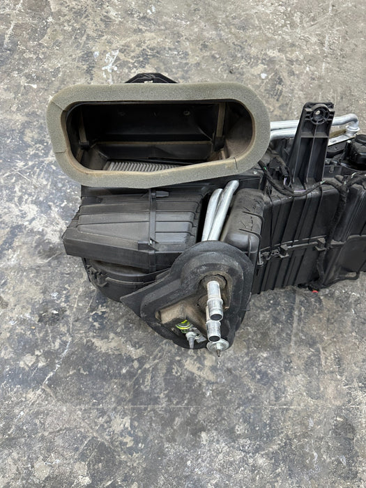 2023 2024 FORD F350 F250 DIESEL 6.7L HEATER CORE BOX HVAC OEM PC3H-19B555-SG