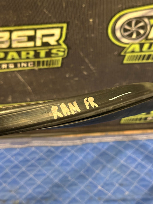 2012-2018 DODGE RAM FRONT RIGHT DOOR SEAL OEM 55112366