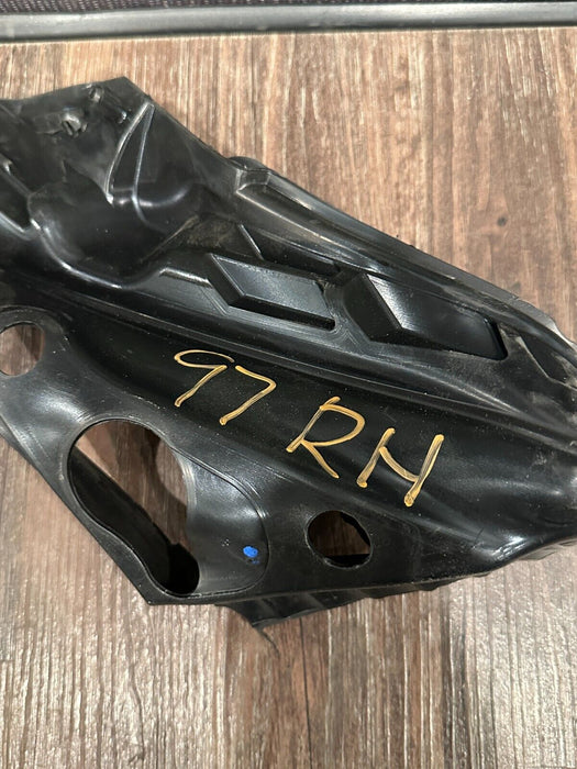 2020 BMW M4 F82 FRONT RIGHT DOOR MIRROR RUBBER SEAL OEM 7 279 778