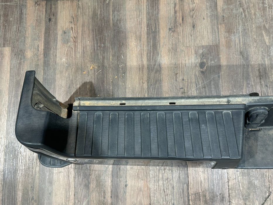 2023-2025 FORD F250 F350 F450 KING RANCH REAR CHROME BUMPER W SENSORS OEM *#9*