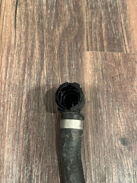 2020 BMW M4 F82 RADIATOR RIGHT COOLANT HOSE OEM 17-12-2-284-691