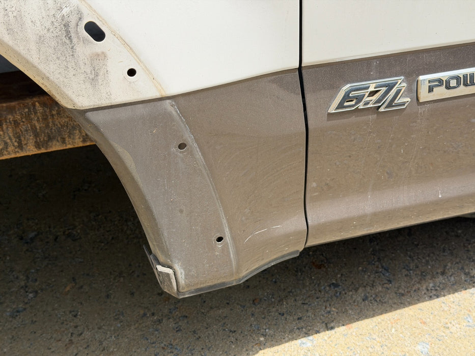 2017-2022 FORD F250 F350 KING RANCH PEARL WHITE TWO TONE DRIVER FENDER (UG, H5)