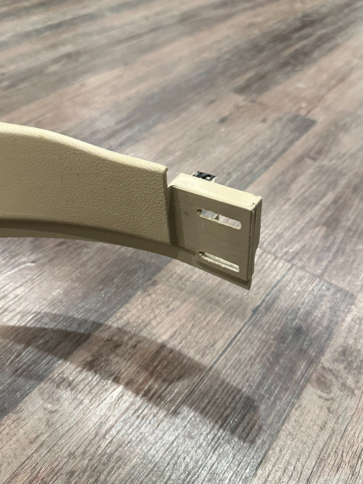 2017-2019 FORD F250 F350 LARIAT TAN PASSENGER RIGHT C PILLAR TRIM OEM *SCRATCHES