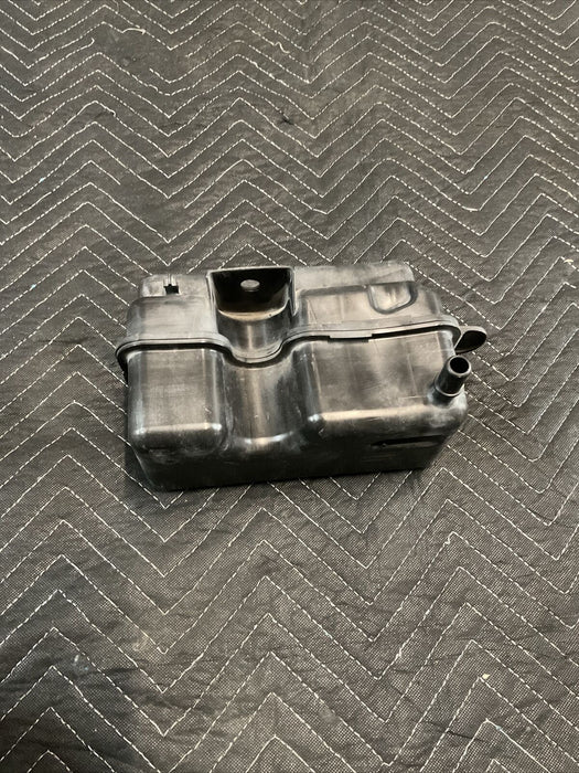 2016-2019 FORD F250 F350 F450 6.7L VACUUM AIR RESERVOIR TANK OEM HC34-7A784-CD