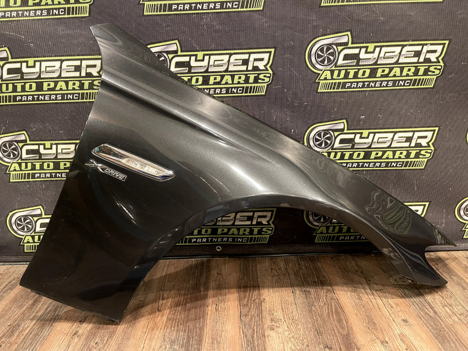 2011 BMW 550i F10 5 SERIES RIGHT FENDER OEM DARK GRAPHITE A90 *SCUFFS/READ DESC*